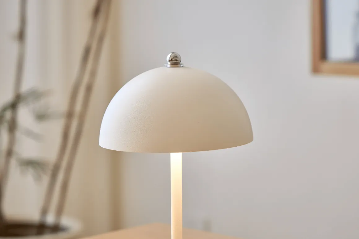 Bloom bordlampe Hvid