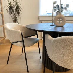Carolina spisebordsstol i beige boucle