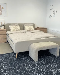 Premium Christian seng i beige 140x200 cm inkl. sengelameller og madrasser